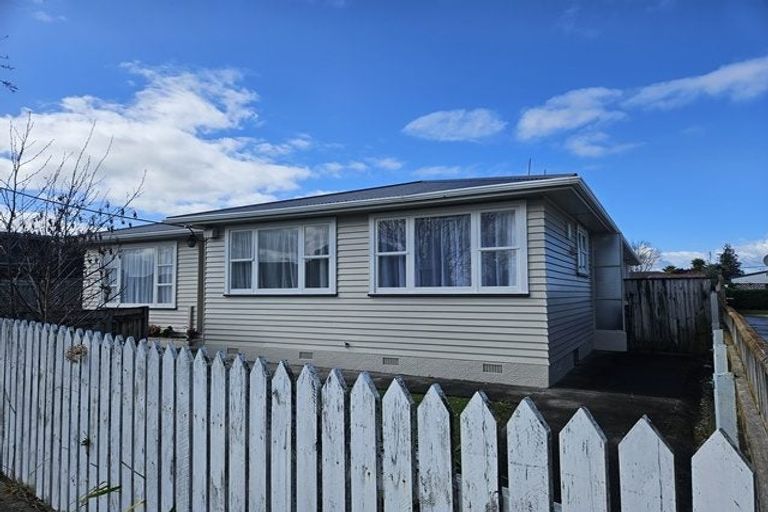 Photo of property in 37 Fairs Road, Milson, Palmerston North, 4414