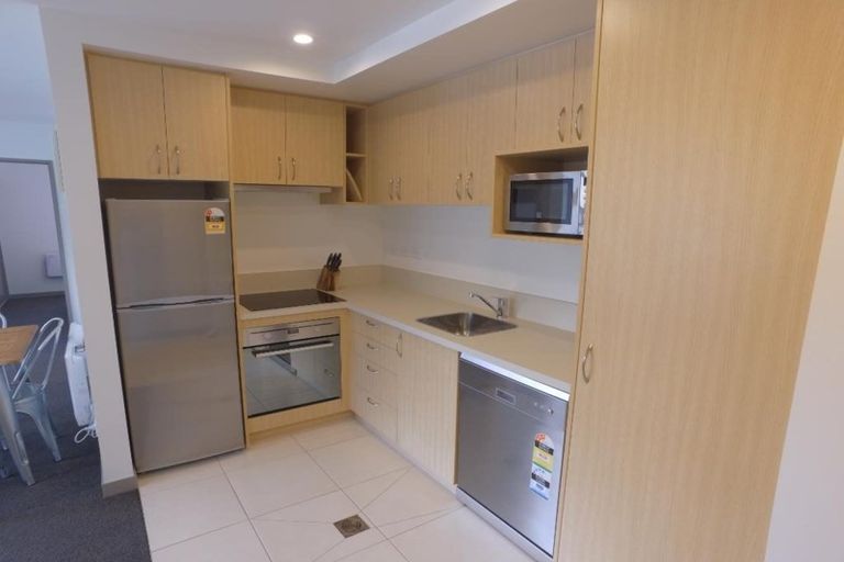 Photo of property in La Residence Du Lac, 34/527 Frankton Road, Queenstown, 9300