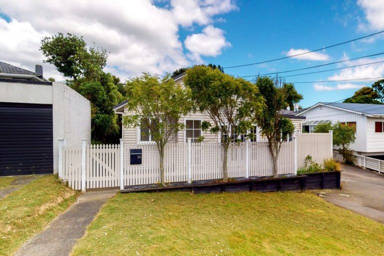 Photo of property in 34 Izard Road, Khandallah, Wellington, 6035