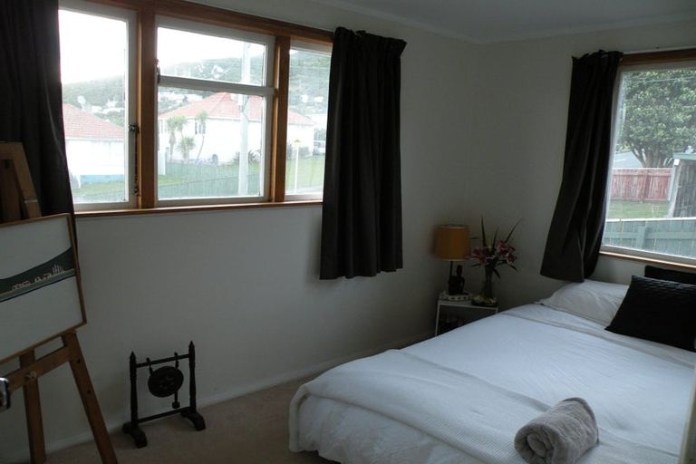 Photo of property in 28 Hukatai Street, Elsdon, Porirua, 5022