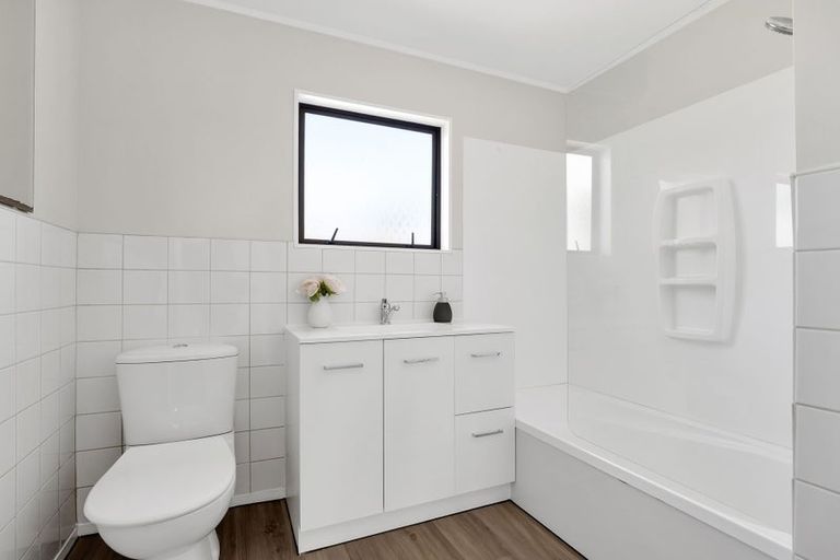 Photo of property in 9b Porchester Road, Papakura, 2110