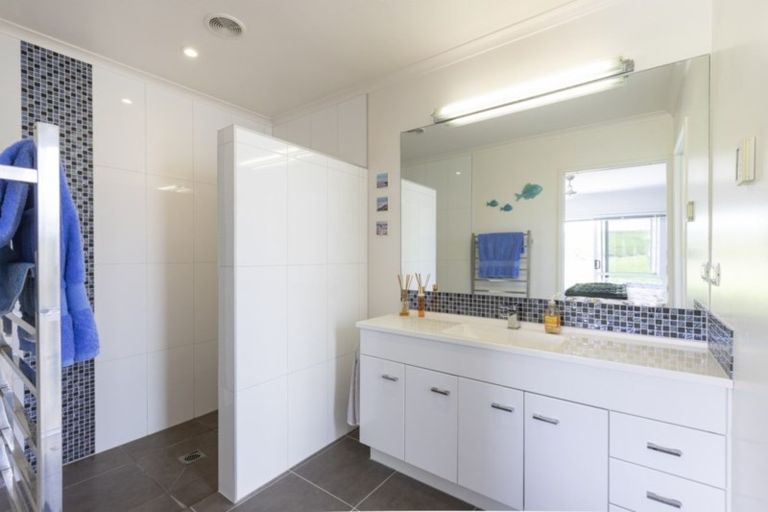 Photo of property in 168 Mangatawhiri Road, Omaha, Warkworth, 0986