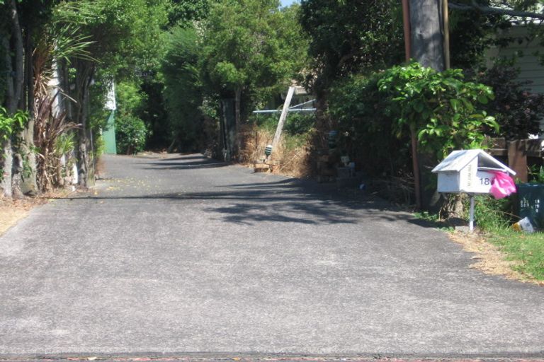 Photo of property in 2/18 James Street, Bayview, Auckland, 0629