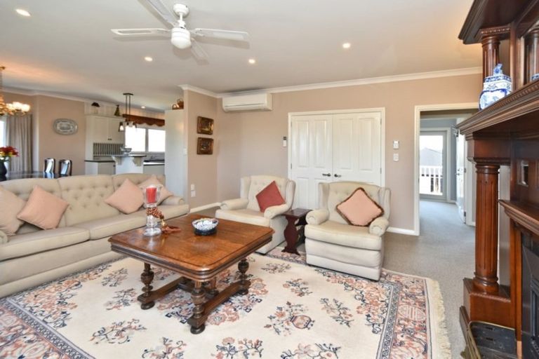 Photo of property in 17 Euphrasie Drive, Aidanfield, Christchurch, 8025