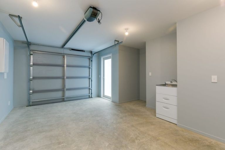 Photo of property in 76 Cedarwood Street, Woodridge, Wellington, 6037