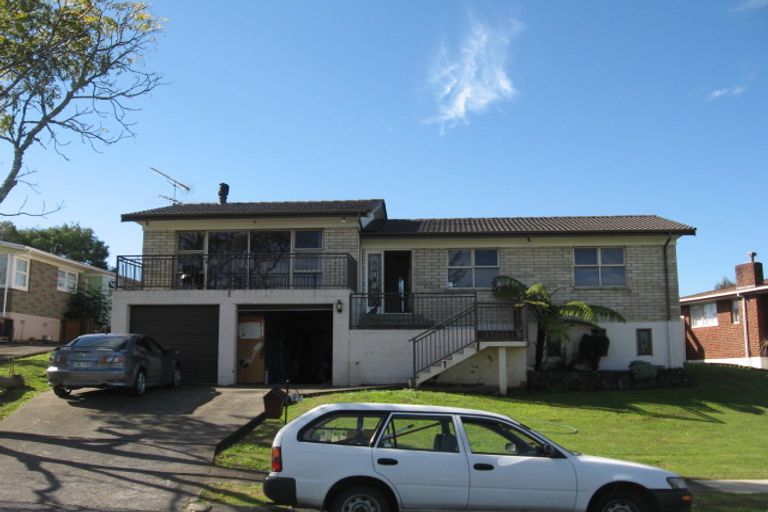 Photo of property in 49 La Trobe Street, Pakuranga Heights, Auckland, 2010