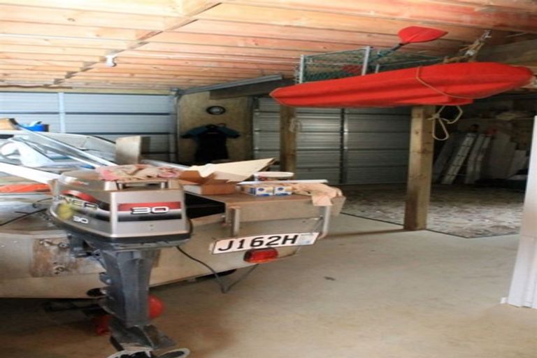 Photo of property in 60 Kauri Grove, Coromandel, 3506