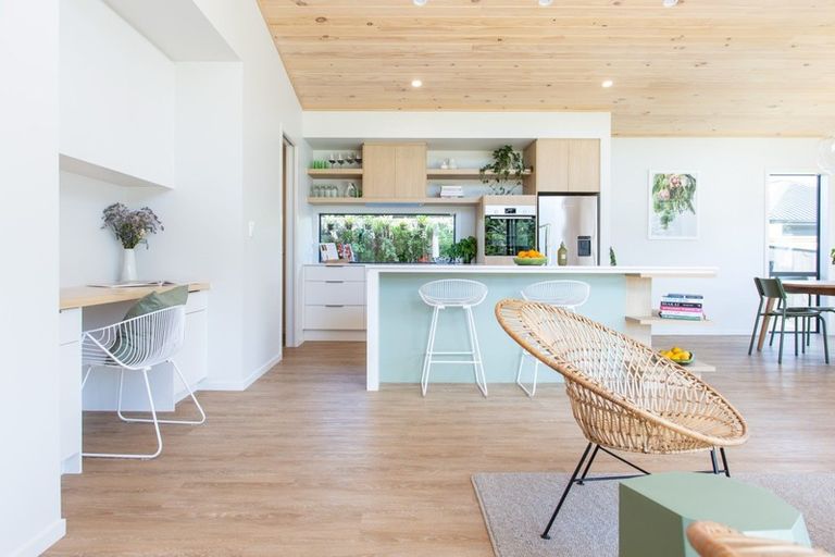 Photo of property in 129 Adler Drive, Ohauiti, Tauranga, 3112