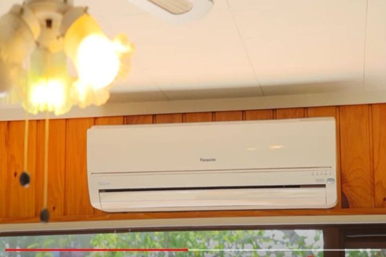 Photo of property in 1/20 Yeovil Road, Te Atatu Peninsula, Auckland, 0610