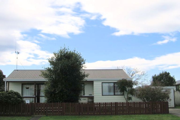 Photo of property in 9 Doncaster Drive, Papamoa Beach, Papamoa, 3118