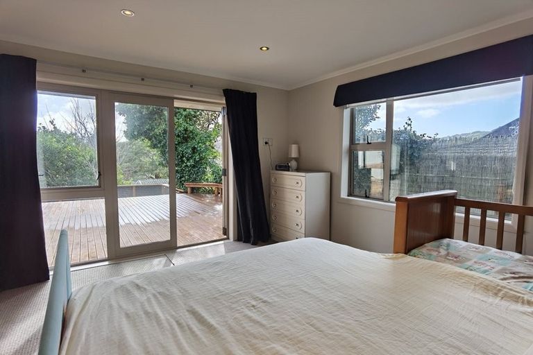Photo of property in 3 Caesars Place, Churton Park, Wellington, 6037