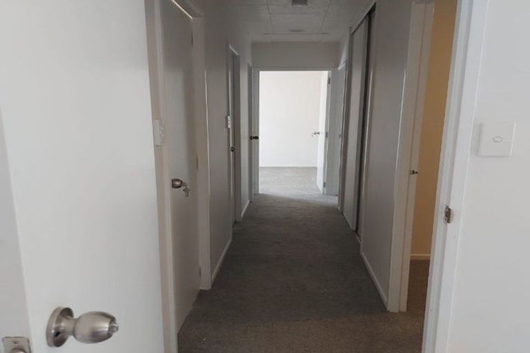 Photo of property in 454 Swanson Road, Ranui, Auckland, 0612