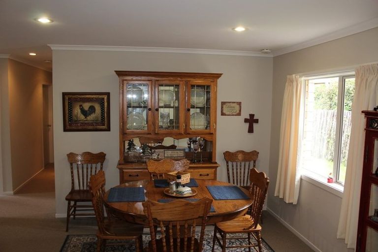 Photo of property in 23 Ainslee Street, Highlands Park, New Plymouth, 4312