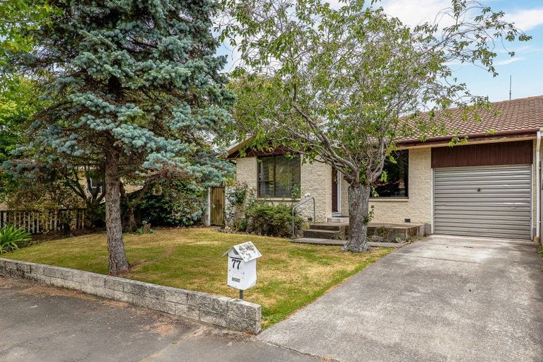 Photo of property in 2/77 Glenmore Avenue, Casebrook, Christchurch, 8051