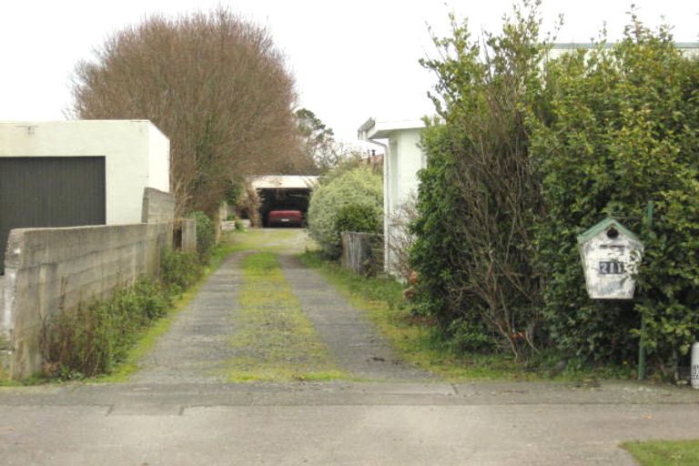 Photo of property in 211 Nelson Street, Strathern, Invercargill, 9812