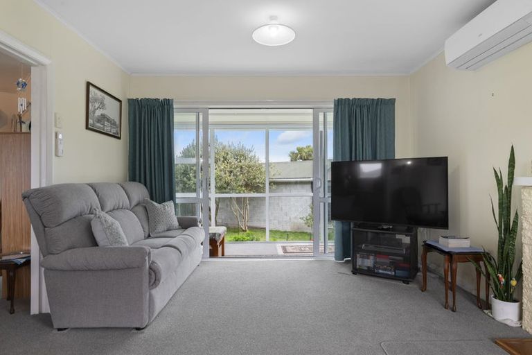 Photo of property in 8 Ruthken Crescent, Springlands, Blenheim, 7201