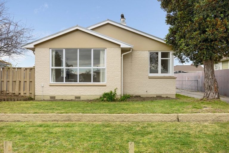 Photo of property in 9 Mclaren Crescent, Onekawa, Napier, 4110