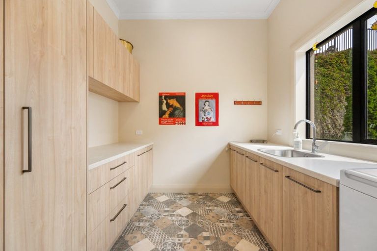 Photo of property in 4 Hawkdun Place, Bridge Hill, Alexandra, 9320