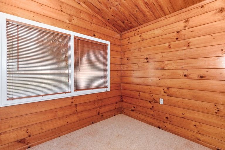 Photo of property in 42 Acacia Crescent, Glenview, Hamilton, 3206