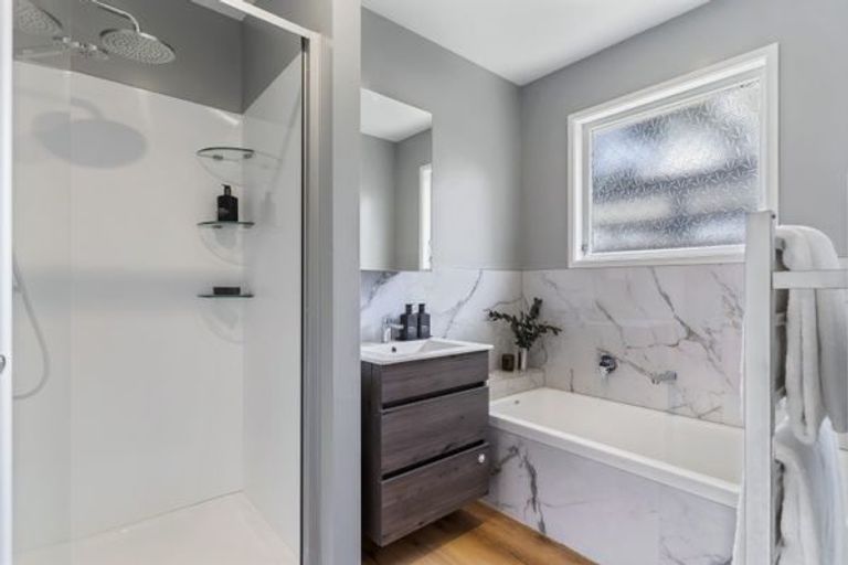 Photo of property in 24 Swainston Road, Saint Johns, Auckland, 1072