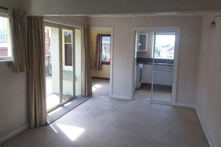 Photo of property in 16 Asquith Street, Caversham, Dunedin, 9012