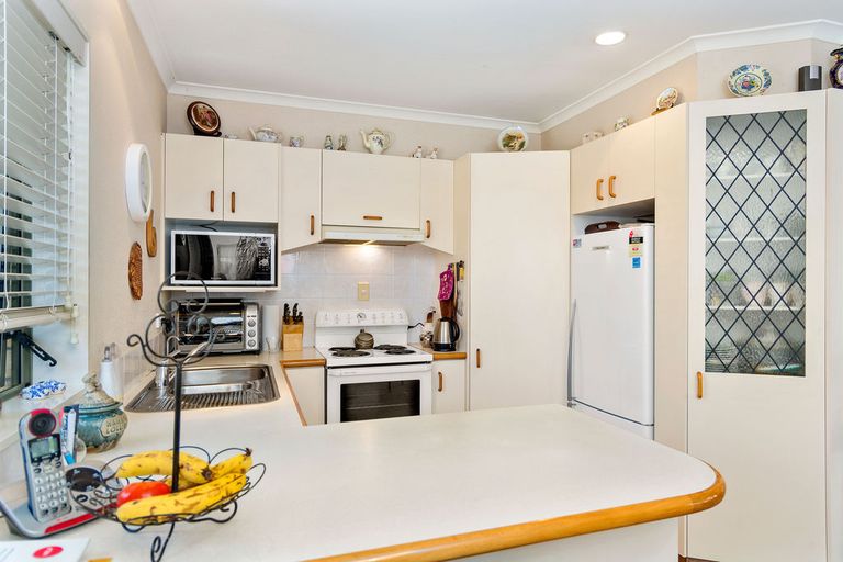 Photo of property in 18c Emmett Street, Greerton, Tauranga, 3112