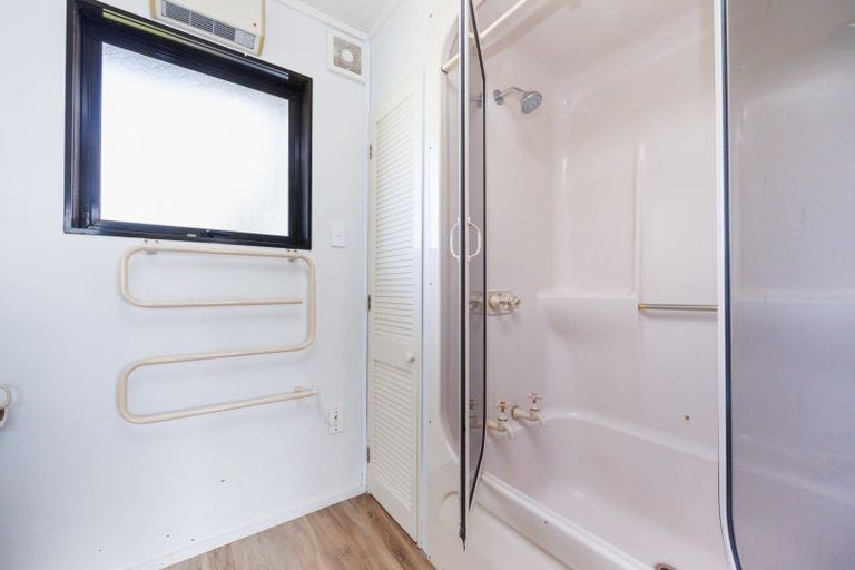 Photo of property in 23 Rata Street, Tokomaru, Palmerston North, 4474