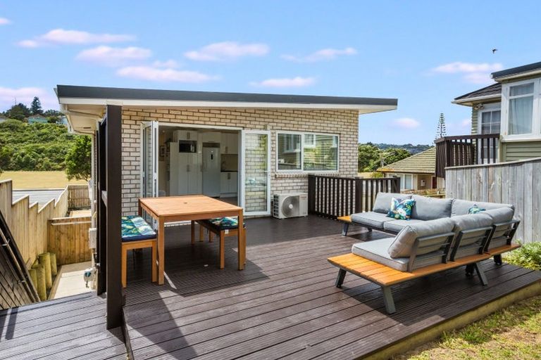 Photo of property in 120b Main Road, Titahi Bay, Porirua, 5022