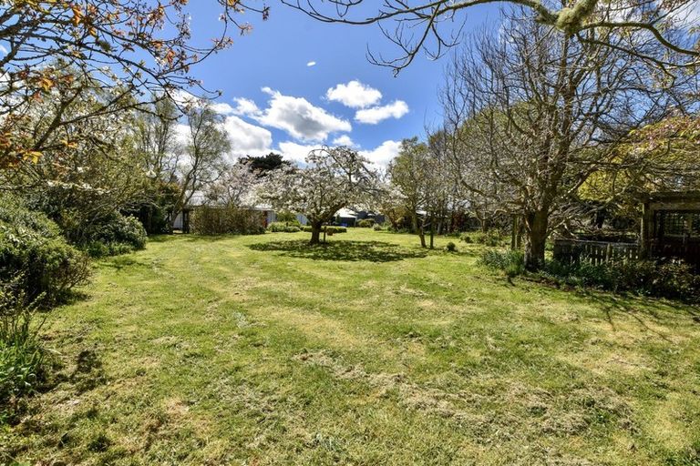 Photo of property in 71 Stanly Street, Eketahuna, 4900