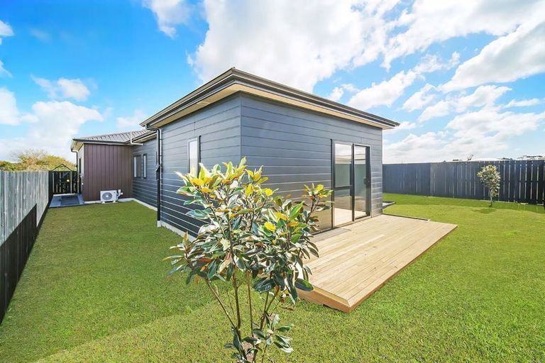Photo of property in 140 Kahui Parade, Karaka, Papakura, 2113