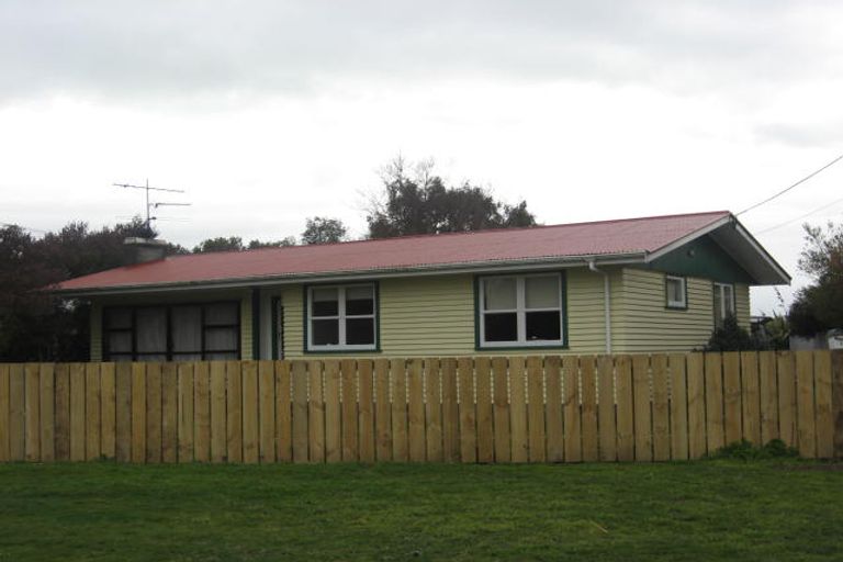 Photo of property in 4 Charles Street, Carterton, 5713