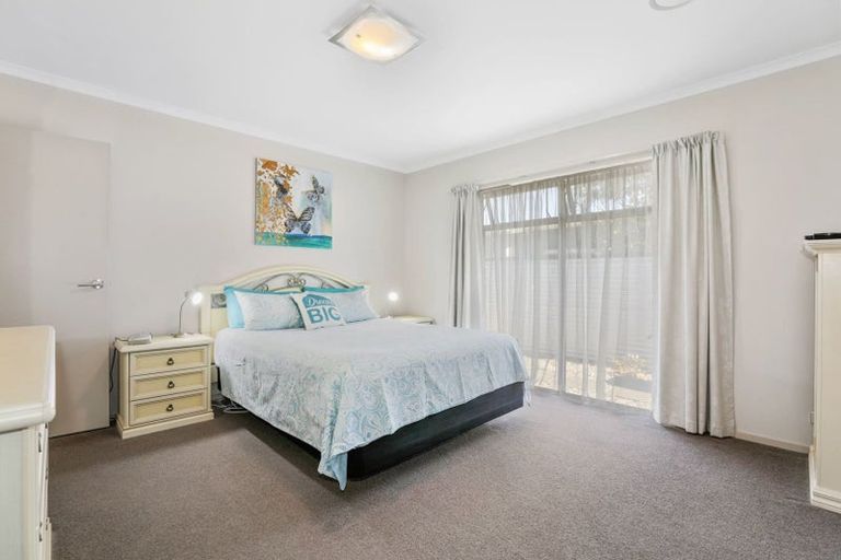 Photo of property in 17 Windsor Street, Richmond Heights, Taupo, 3330