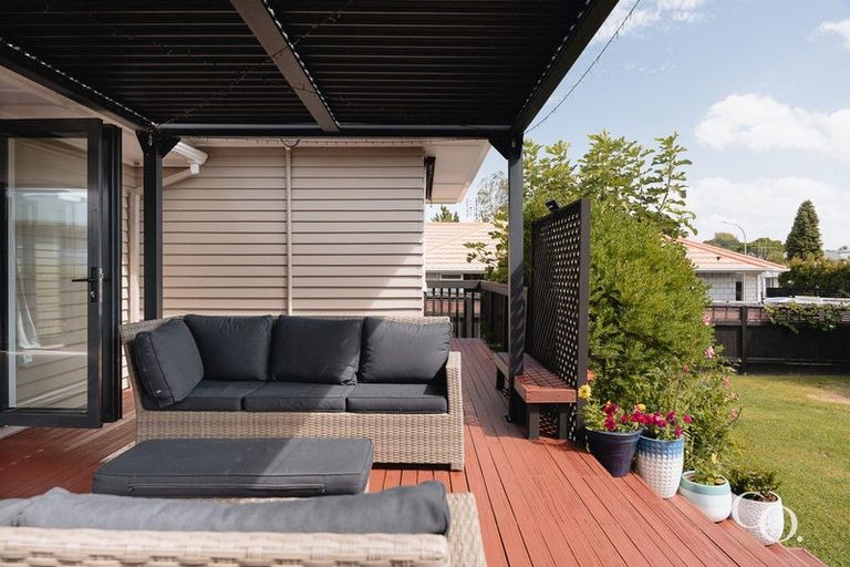 Photo of property in 13 Bristol Avenue, Brookfield, Tauranga, 3110