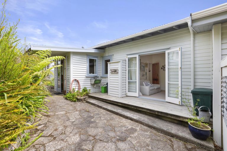 Photo of property in 29 Rose Street, Raglan, 3225
