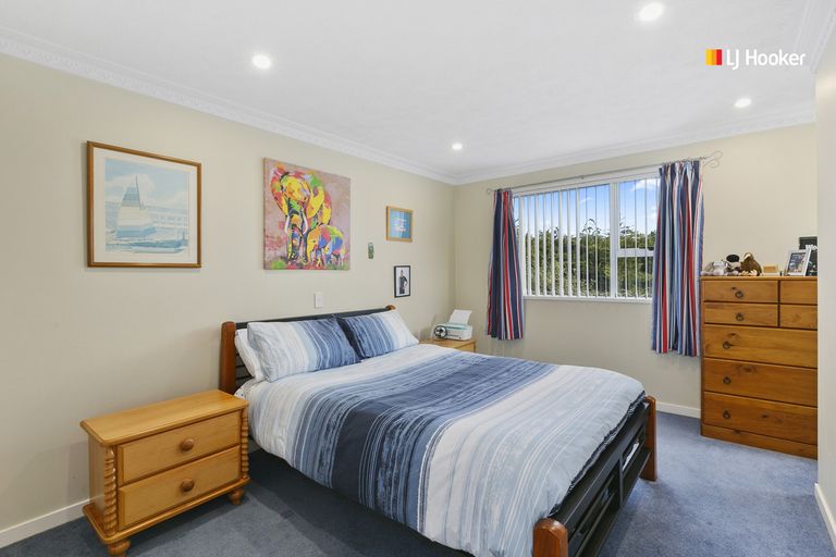 Photo of property in 15 Calvert Place, Shiel Hill, Dunedin, 9013