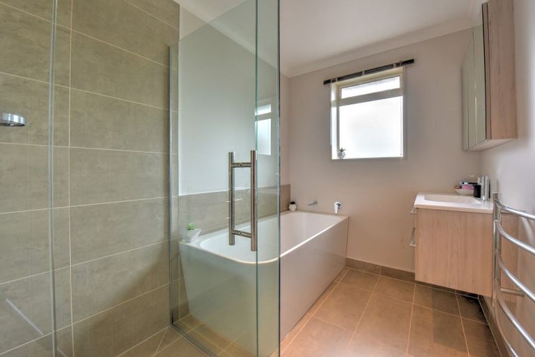 Photo of property in 17a Albany Street, Gore, 9710