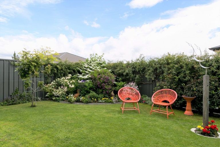 Photo of property in 8 Ohau Place, Poraiti, Napier, 4112