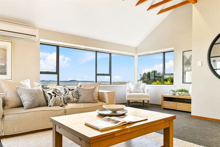 Photo of property in 26 Wiseley Road, Hobsonville, Auckland, 0618