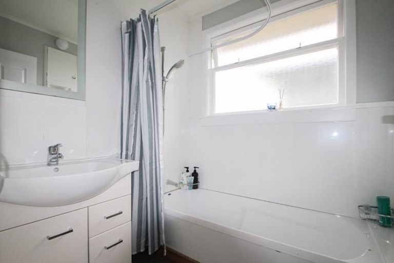 Photo of property in 8 Fernbrook Road, Oamaru North, Oamaru, 9400