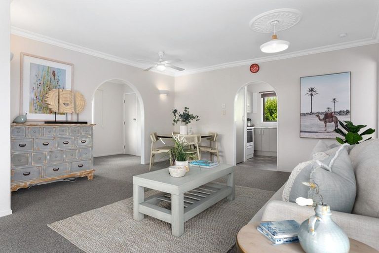 Photo of property in 2/77 Alexander Avenue, Whakatane, 3120