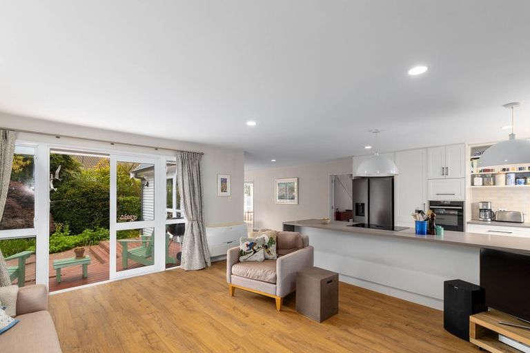 Photo of property in 21 Condell Avenue, Papanui, Christchurch, 8053