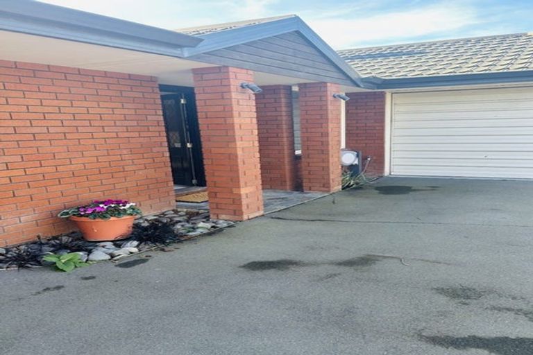 Photo of property in 1/18 Sea Eagles Place, North New Brighton, Christchurch, 8083