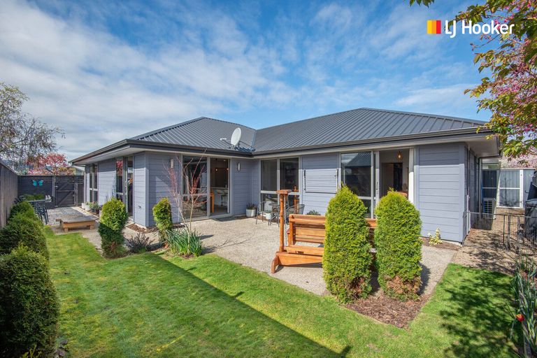 Photo of property in 58 Silverstream Drive, Mosgiel, 9024