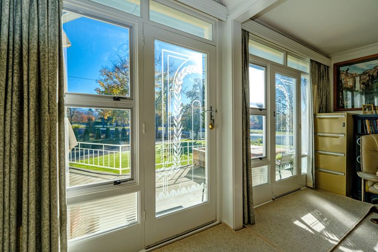 Photo of property in 35 Mount Cook Road, Fairlie, 7925