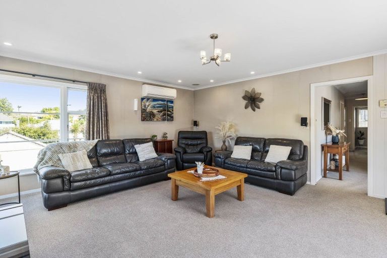 Photo of property in 23 Chester Street, Levin, 5510