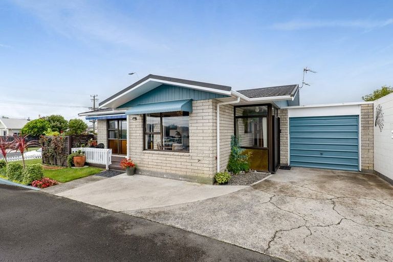 Photo of property in 1/34 Waimea Street, Westown, New Plymouth, 4310