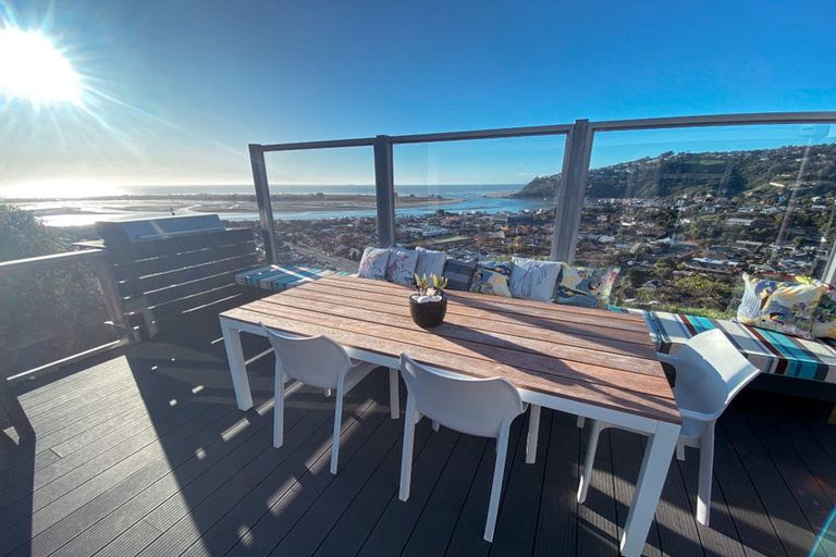 Photo of property in 14 Defender Lane, Redcliffs, Christchurch, 8081