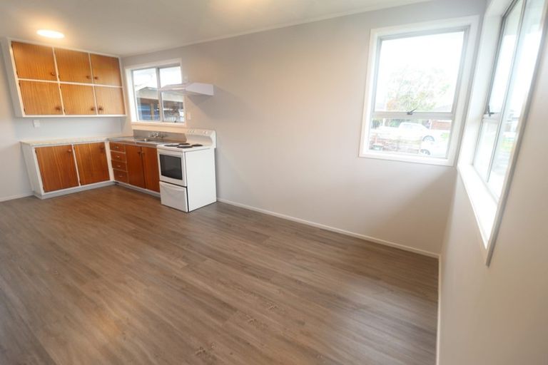 Photo of property in 1 Serrano Place, Clover Park, Auckland, 2023