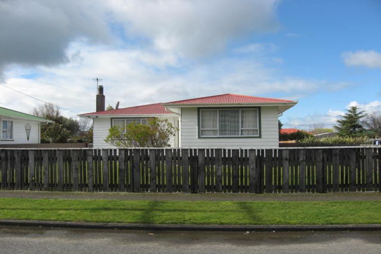 Photo of property in 10 Margaret Street, Solway, Masterton, 5810