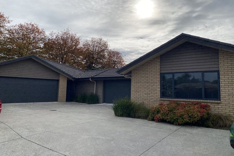 Photo of property in 30 Nielsen Gardens, Rototuna, Hamilton, 3210